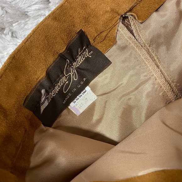 Vintage Suede Pencil Skirt - Picture 3 of 12